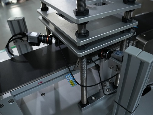 外觀視覺檢測設(shè)備,視覺檢測設(shè)備,視覺檢測設(shè)備廠家,高臻智能